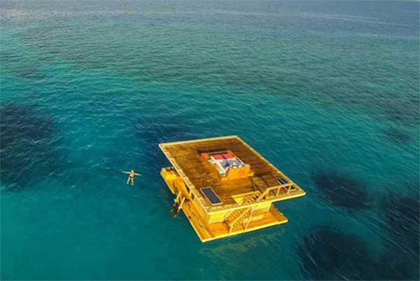 detail-Manta-Resort-Zanzibar-Mikael-Genberg