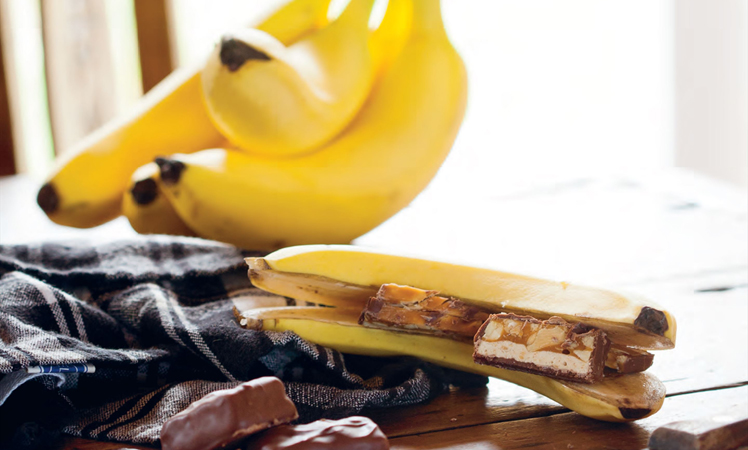 COOKED_barbecued_banana_split_recipe_748X450