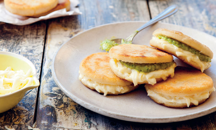 COOKED_grilled_corn_bread_recipe_748X450