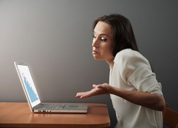 thenewdaily_160714_fofa_confused_computer