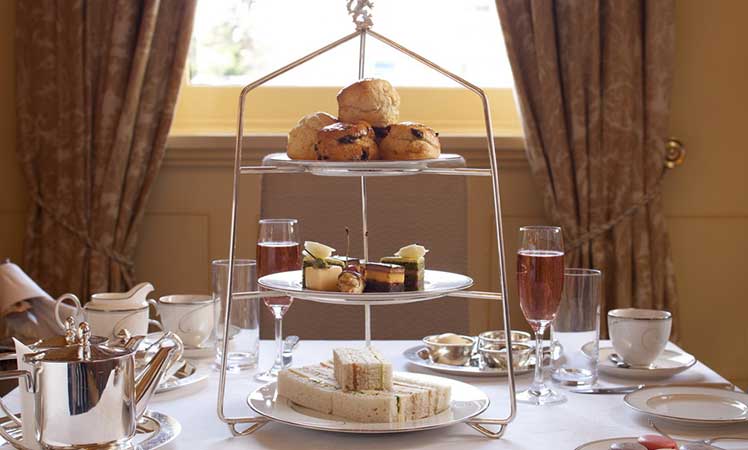 03-Windsor-Hotel-Afternoon_tea-2