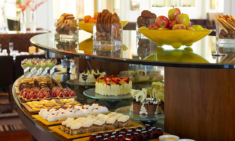 06-Hyatt-Canberra,-afternoon-tea-buffet