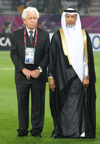 FFA chief Frank Lowy with Bin Hamman in 2011. Photo: Getty