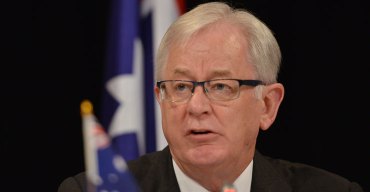 andrew-robb-141214-newdaily