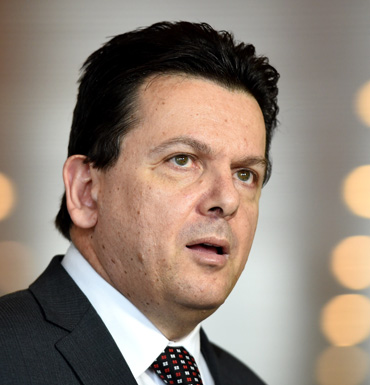 Mr Xenophon described President Widodo a "pathetically weak leader".