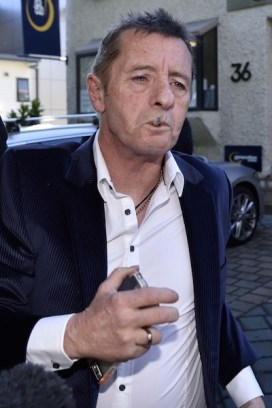 Phil Rudd arrives at a New Zealand court for sentencing. Photo: Getty