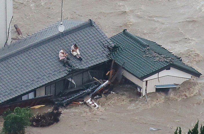 japan-flood-3