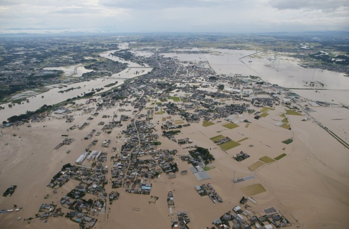 japan-flood5