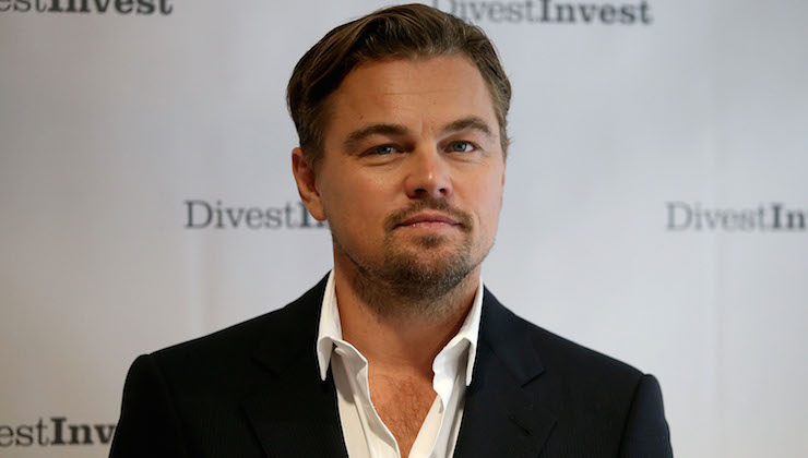 NEW YORK, NY - SEPTEMBER 22: Actor Leonardo DiCaprio poses for a photo following a Divest-Invest new conference on September 22, 2015 in New York City. Leonardo DiCaprio joined leaders from the financial, faith and environmental spaces to announce major new divestment commitments and release a comprehensive data of assets divested to date. The group also announced commitments to also invest in clean energy alternatives. (Photo by Justin Sullivan/Getty Images)
