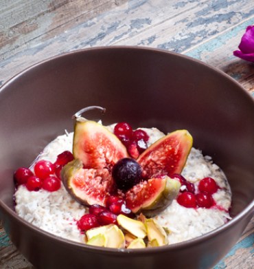 Quick and easy to make Bircher muesli is rich in omega-3 fatty acids and low in sugar