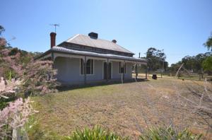 House at Homebush, Vic, listed at $295,000. Photo: Realestateview.com.au