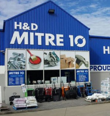 The proposal could result in a network of between 800 and 900 stores.