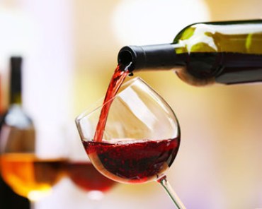 Mr West said the larger the glass, the better. Photo: Shutterstock