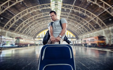 Beware of hidden luggage costs. Photo: Getty