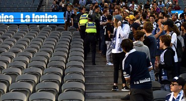 Melbourne Victory fans
