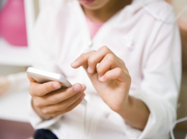 Dr Narayan said social media sharing was a way to connect with peers. Photo: Getty