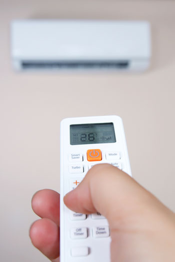 Setting your air-conditioner to a temperature around 25 degrees can save you money. Photo: Getty