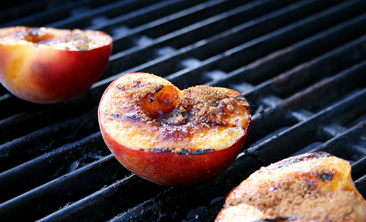 Barbeque fruit is the perfect dessert. Photo: Getty