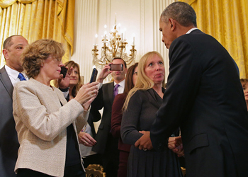 obama sandy hook gun control