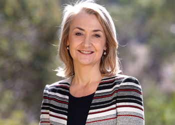 dr linda worrall-carter