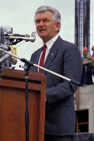 Australia's last double dissolution election came in 1987, when Bob Hawke defeated John Howard. Photo: Getty