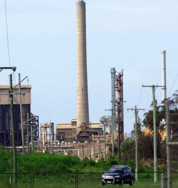 More than 700 Queensland Nickel workers have lost their jobs. 