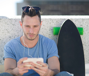 Netflix also wants to boost your mobile streaming. Photo: Getty