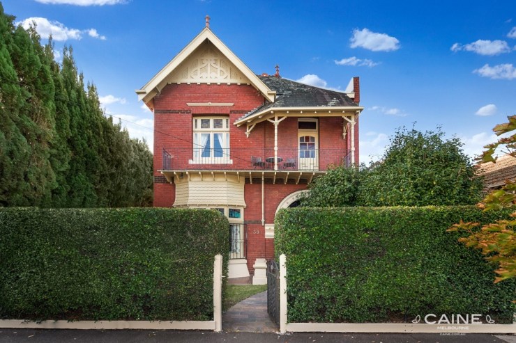 w1600-h1200-w1920-h1281-2012794221_2_pi_160511_012717