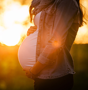 Mothers will have to wait until 2017 before they can use the rules to "catch-up". Photo: Getty