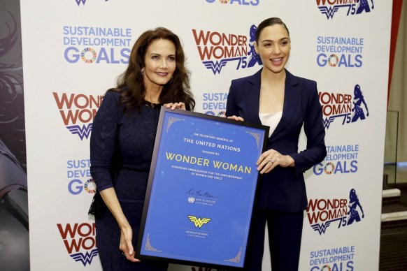 Linda Carter Gadot