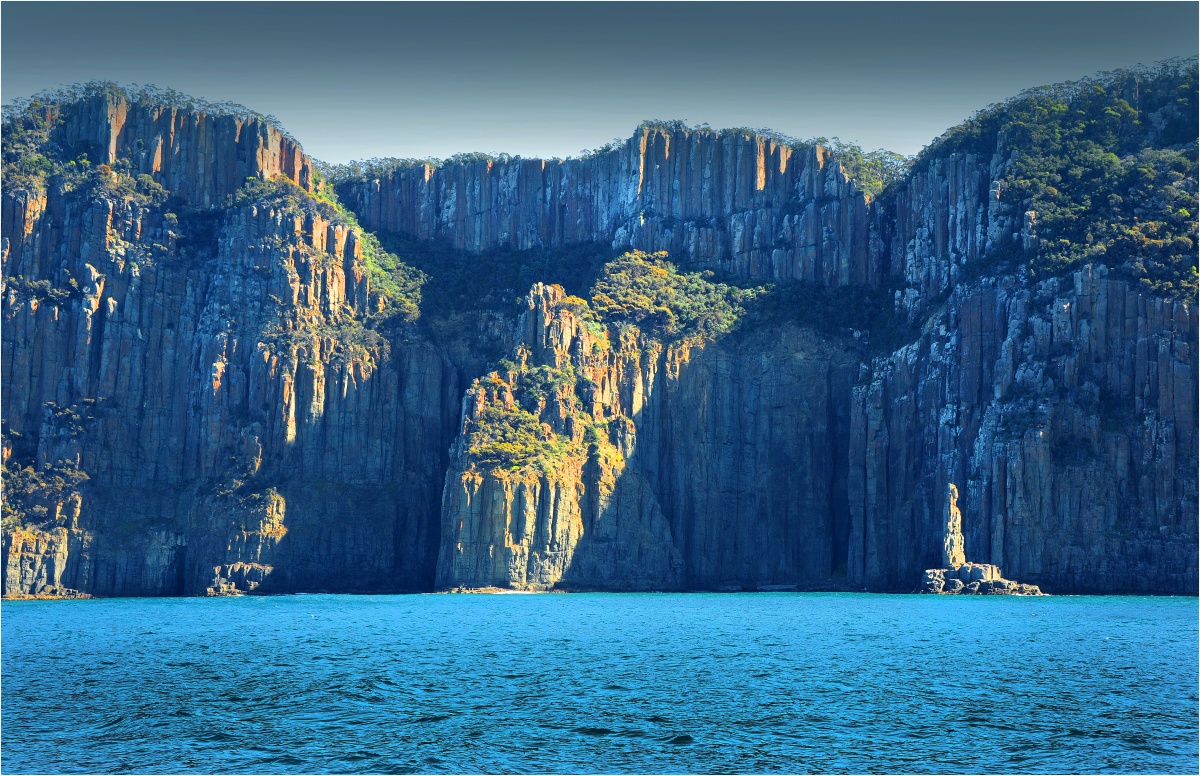 Bruny Island and its surroundings are nothing short of breathtaking