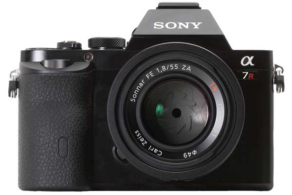 Sony-Alpha-A7R-02