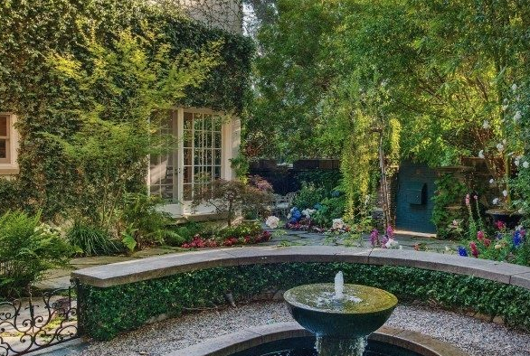 Jennifer Lawrence Jessica Lawrence house