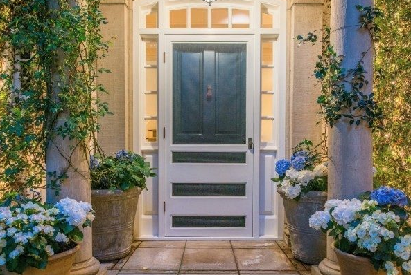 Jennifer Lawrence Jessica Lawrence house