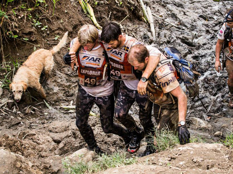 Photo: Facebook/Krister Göransson Arthur stray dog Ecuador Swedish Team Peak Performance.