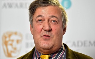 Stephen-Fry-and-God