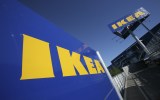 Lifehunters place cheap IKEA painting into art museum