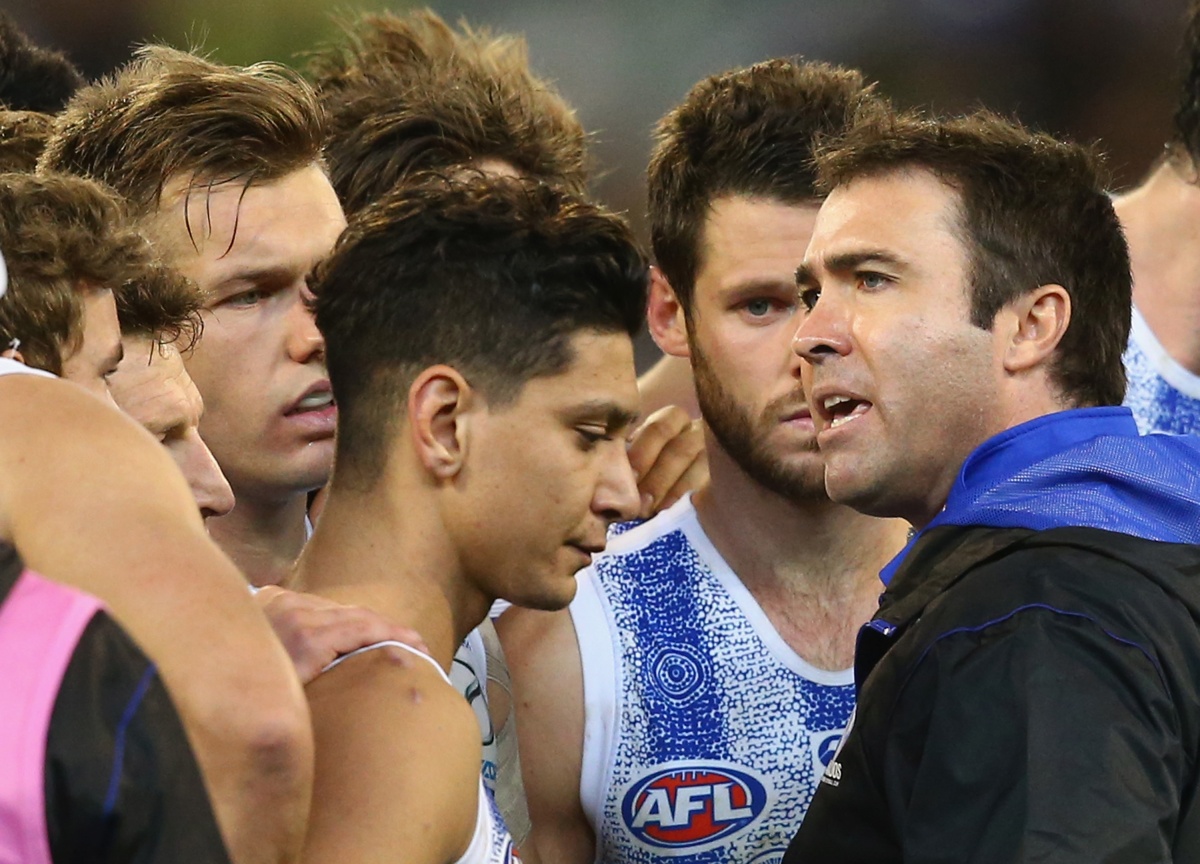 Brad Scott gives his team a spray at one of the breaks. Getty