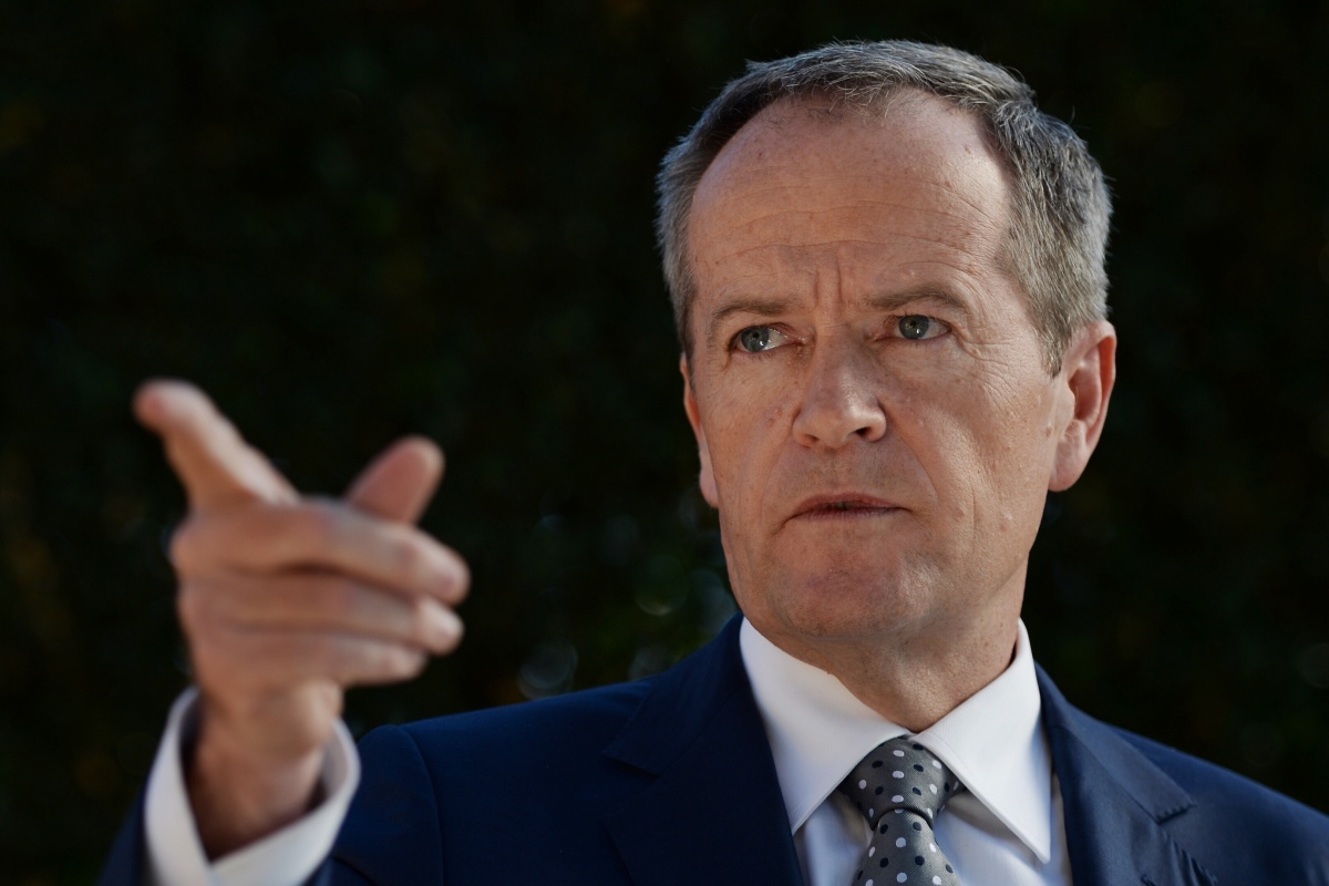 Bill Shorten will not rule out resettling refugees in New Zealand.