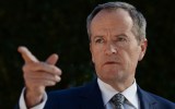 Bill Shorten will not rule out resettling refugees in New Zealand.
