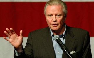 Voight De Niro and Trump