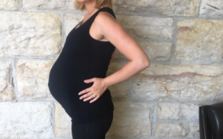 Cancer sufferer delays cancer treatment to have baby