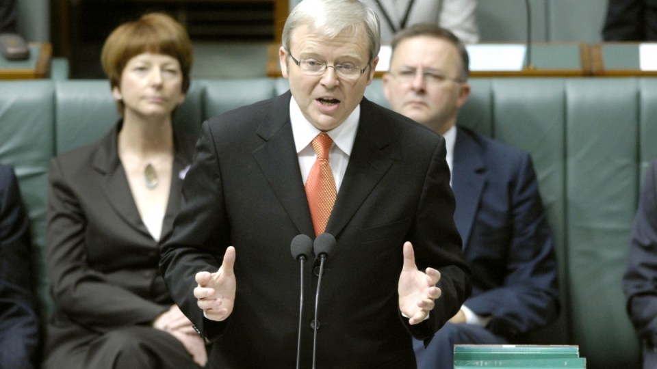 Kevin Rudd apologises to Stolen Generation