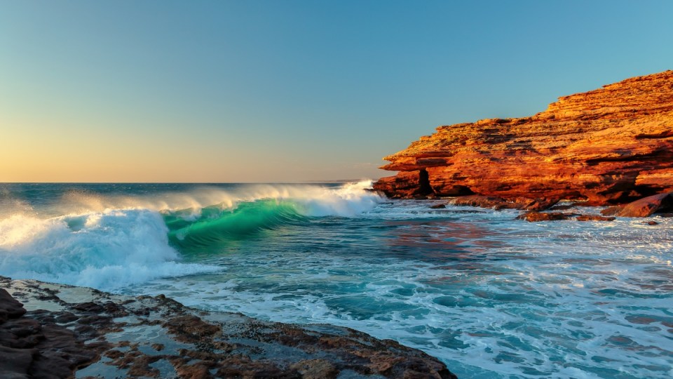 Kalbarri waves Western Australia coast