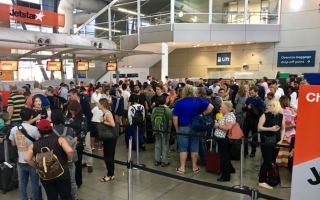Queues at Sydney Airport