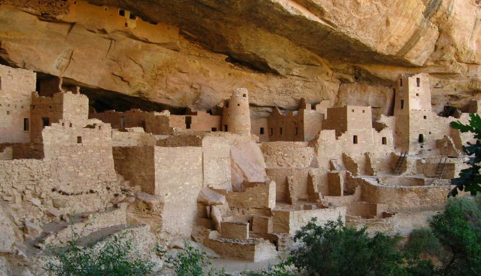 cliff palace mesa verde valley