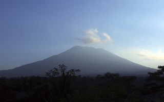 bali volcano Mount Agung