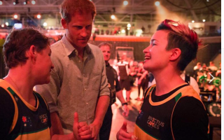 Michaela Gilewicz (R) meets Prince Harry