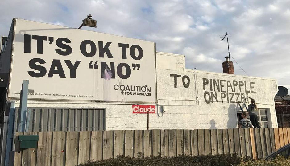 Wiseguise pizza shop