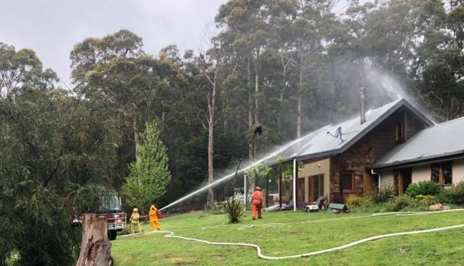Warburton CFA captain called to fire at own house